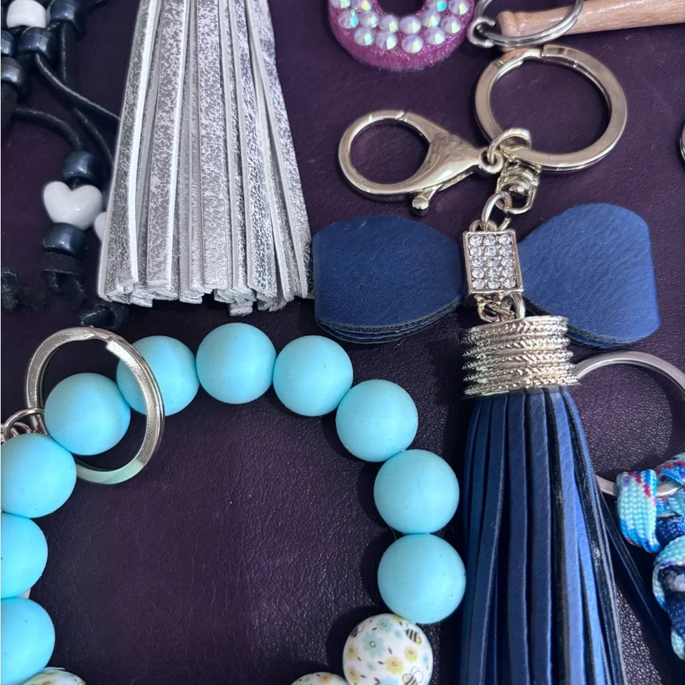 Keychain bundle - Picture 3 of 7